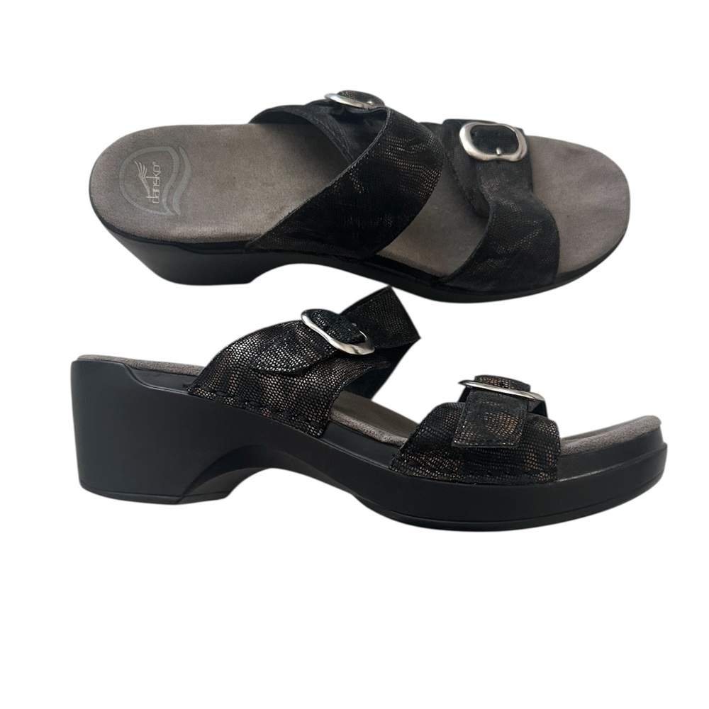 Dansko clog sandals. Black and gold. Size 41 Size 8.5